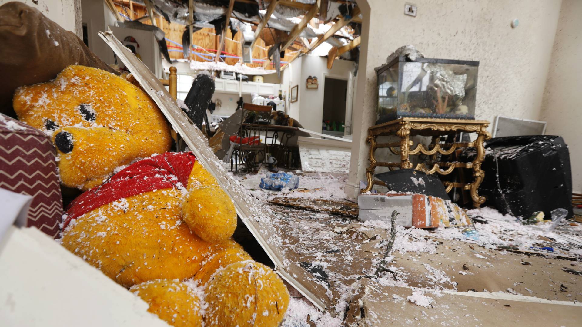 Tornado Rips Through Parts of South Mississippi, Killing 3