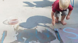 Trace to Erase: Learning Words with Chalk