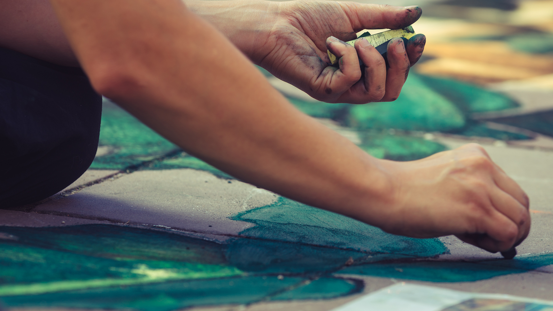 Arts Roundup: Sidewalk chalk contest, Airport Art, Harrington House, more
