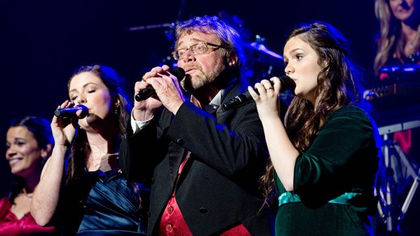 /Carousel Images/Mannheim-Steamroller.jpg