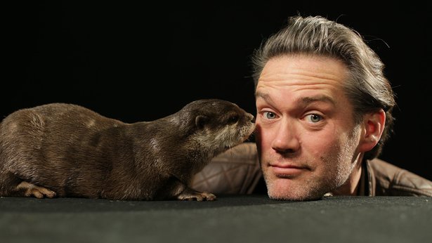 Nature: Charlies and the Curious Otters