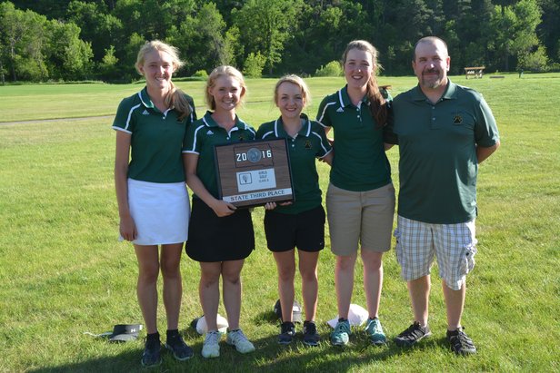 2016 Girls B 3rd Place Hill City 2016 Girls B 3rd Place Hill City