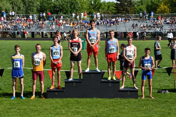 AA Boys 3200M Run