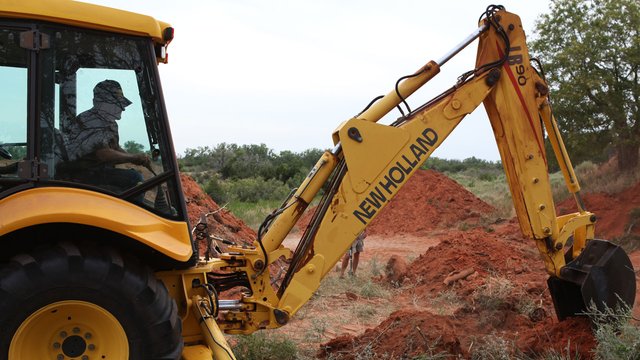 Backhoe.jpg