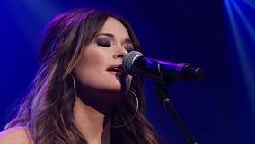 arts_blog_acl_kacey-musgraves-dale-watson.jpg