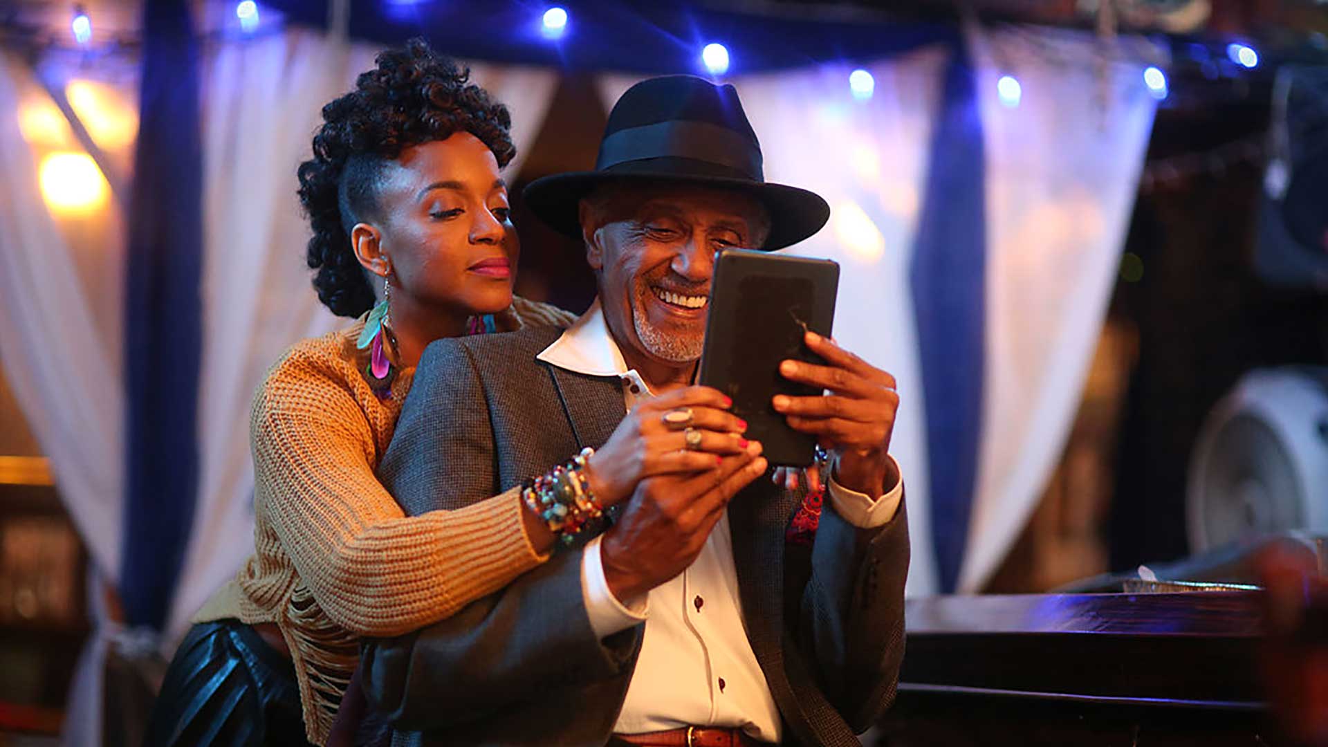 Watch Paris Blues in Harlem