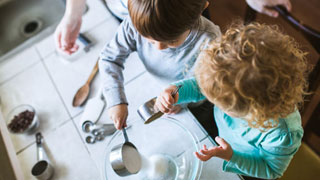 Kitchen Math: How Mealtime Can Support Kids’ Number Sense