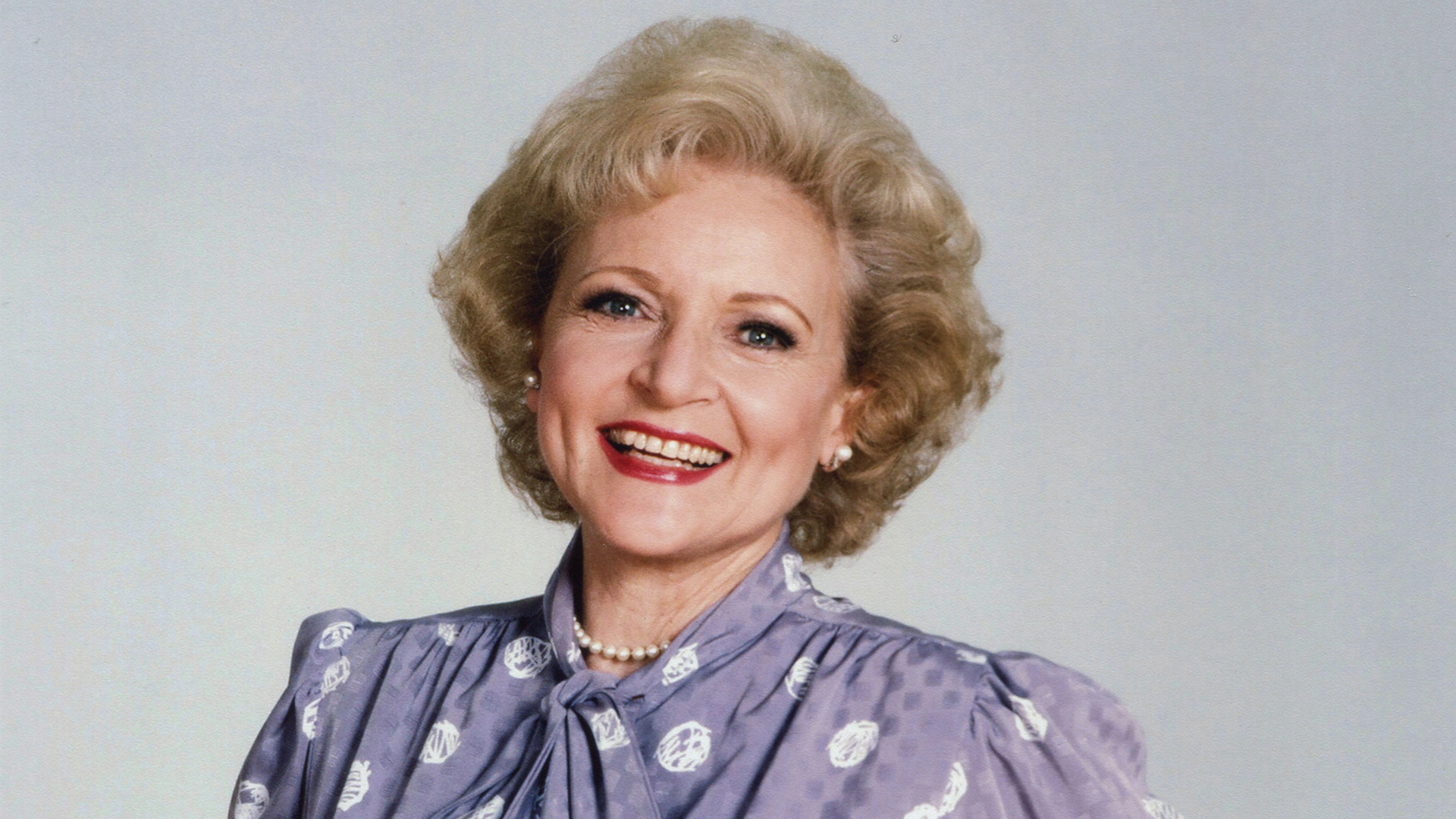 Betty White, Fleetwood Mac and more on tap for August pledge specials