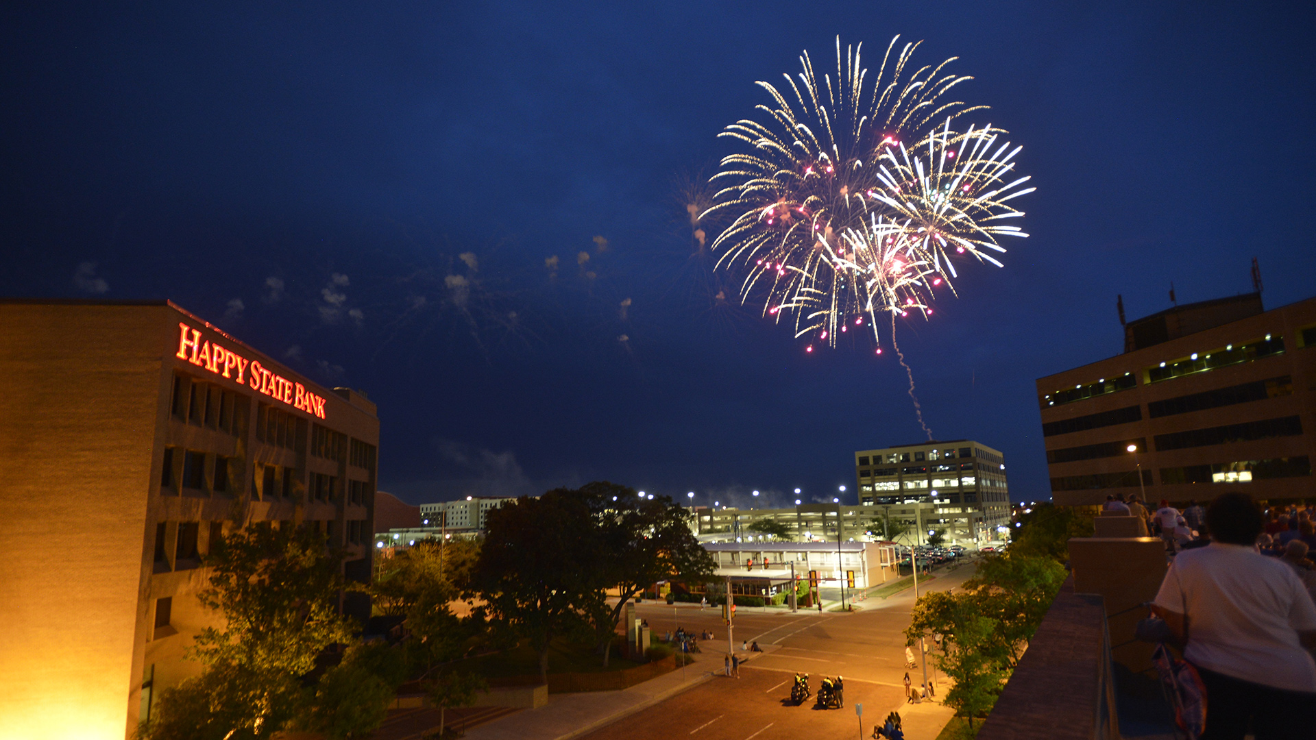 Play Here's Activity Roundup for June 28 to July 5, with Fourth of July fun, 'Texas,' Draggin' Main, more