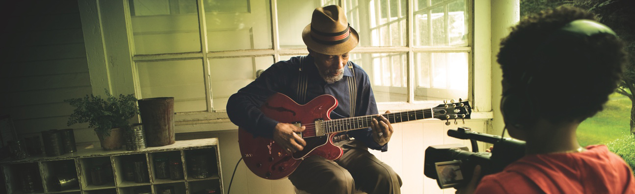 Blues-Man-Color-Hero-914.jpg
