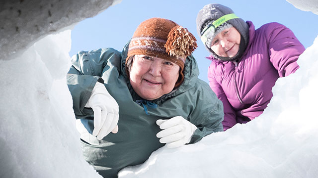 Earth's Natural Wonders: Life at the Extremes