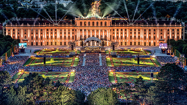 Vienna Philharmonic Summer Night Concert