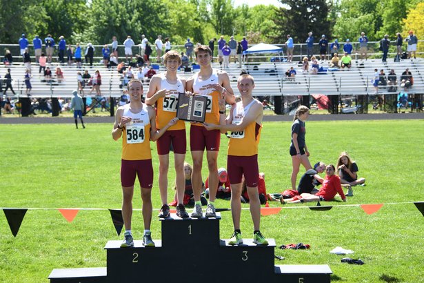 AA Boys 4x800 Relay