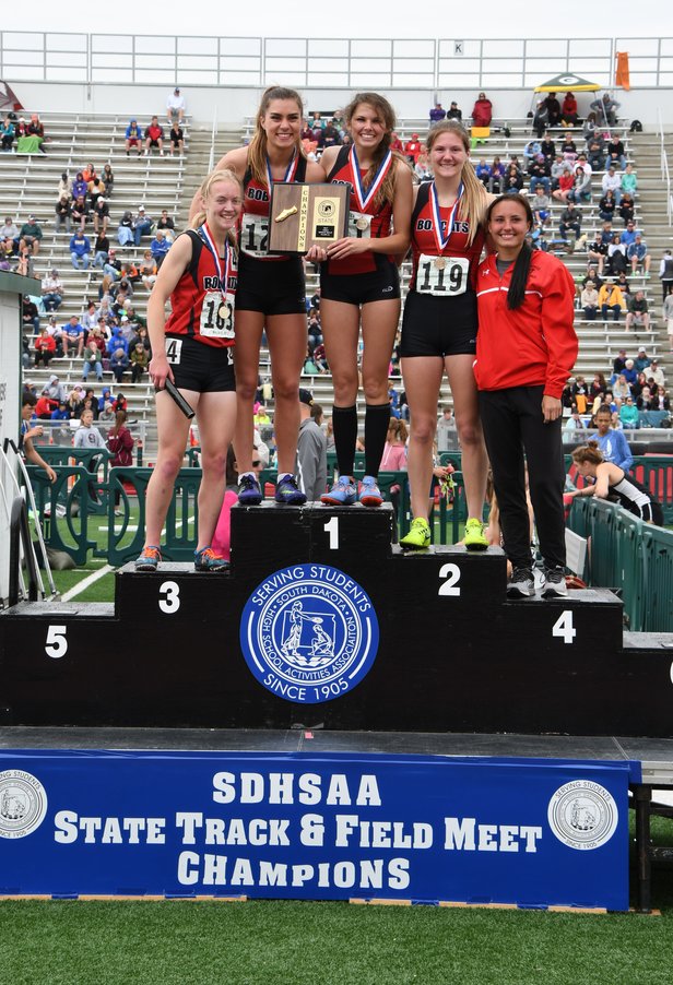 Girls Class AA: 1600 Meter Sprint Medley Relay